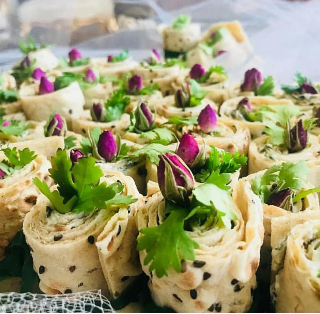 ایده‌هایی برای تزیین نون پنیر سبزی